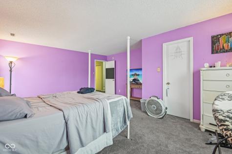 4927 Flame Way Indianapolis IN 46254