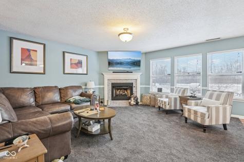 4927 Flame Way Indianapolis IN 46254