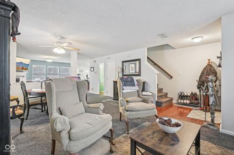 4927 Flame Way Indianapolis IN 46254