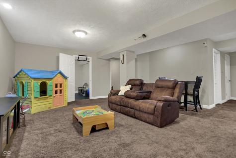 8734 Blue Marlin Drive Indianapolis IN 46239