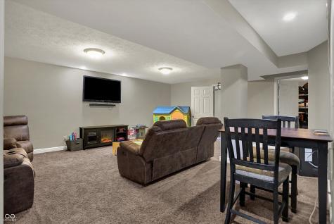 8734 Blue Marlin Drive Indianapolis IN 46239