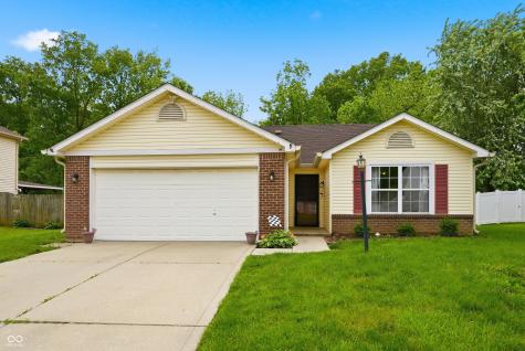 5427 Claybrooke Drive Indianapolis IN 46221