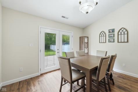 5427 Claybrooke Drive Indianapolis IN 46221