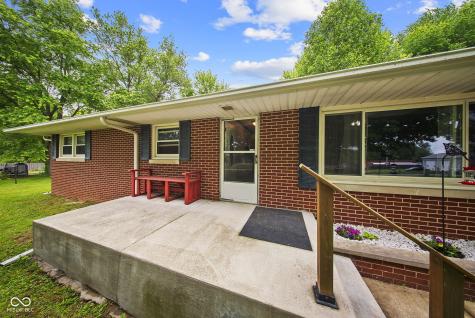 403 N Lafayette Street Cloverdale IN 46120