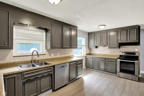 125 E Waterbury Road Indianapolis IN 46227