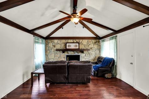 125 E Waterbury Road Indianapolis IN 46227