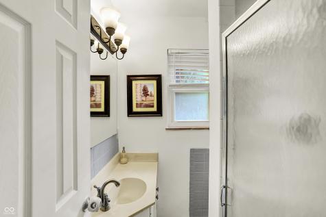 125 E Waterbury Road Indianapolis IN 46227