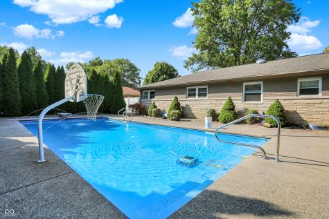 125 E Waterbury Road Indianapolis IN 46227