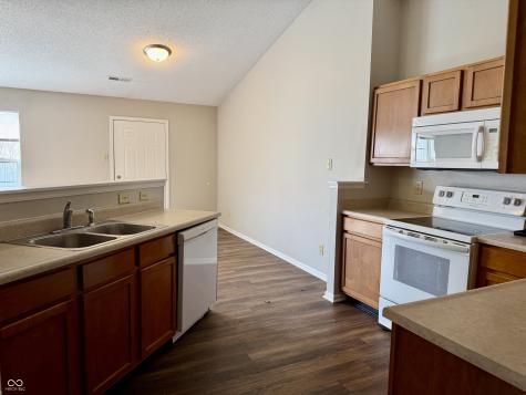 1715 Brassica Way Indianapolis IN 46217