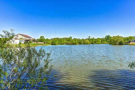 986 Youngs Creek Drive Franklin IN 46131