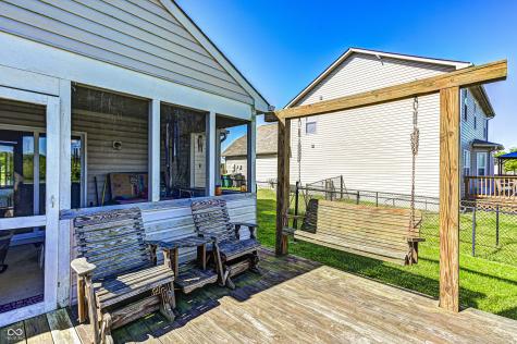 986 Youngs Creek Drive Franklin IN 46131
