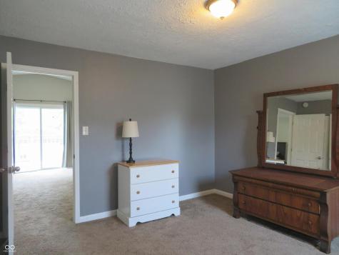 4044 Evelyn Street Indianapolis IN 46222