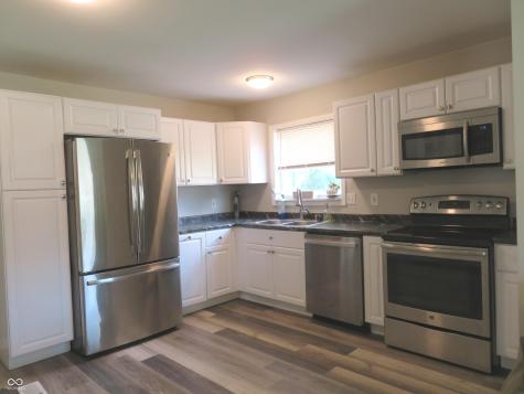 4044 Evelyn Street Indianapolis IN 46222
