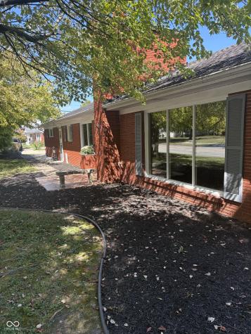 1921 Washington Street Columbus IN 47201