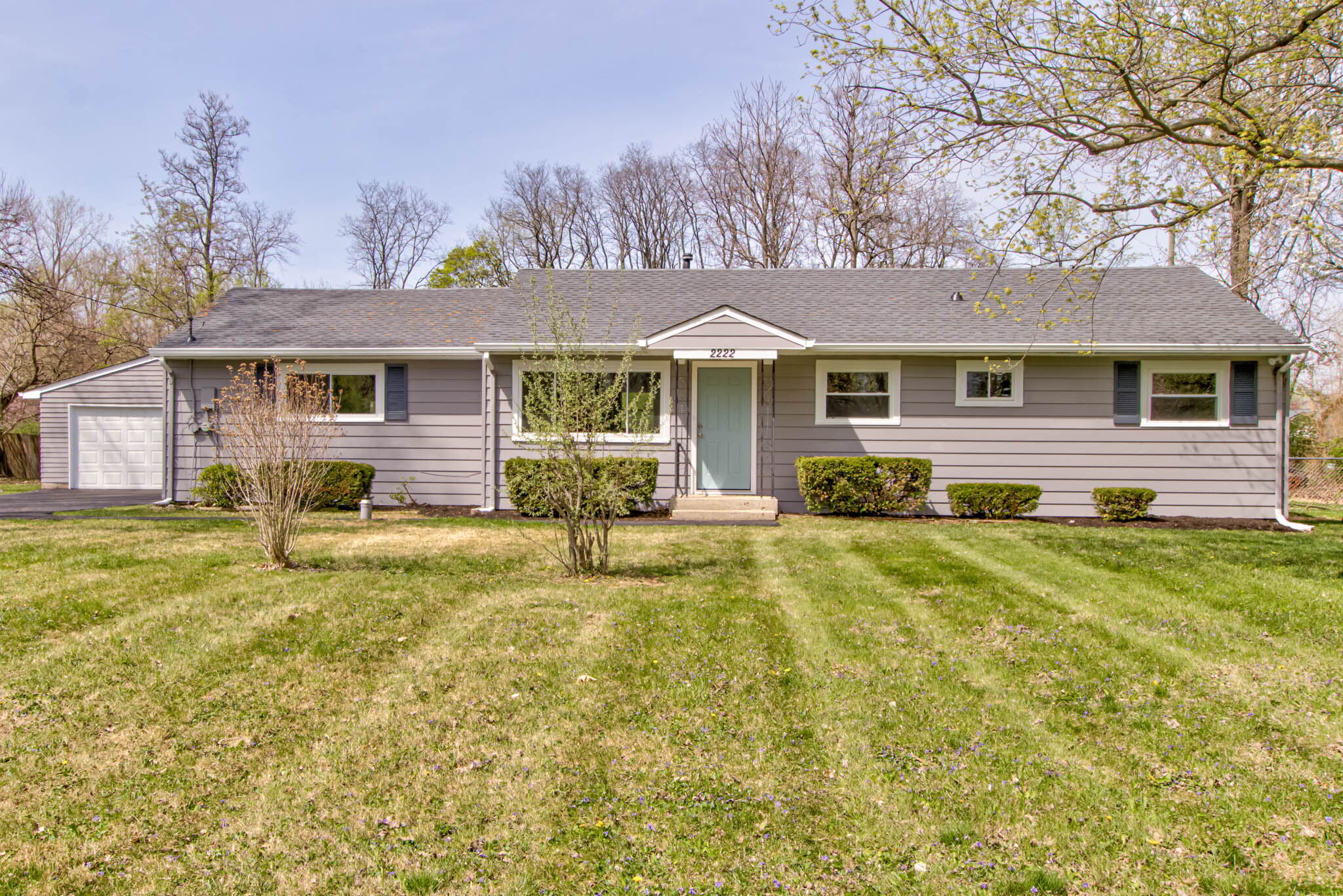 2222 W 61st Street Indianapolis IN 46228