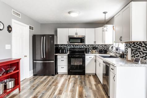 941 Pine Ridge Way Brownsburg IN 46112