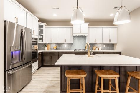 2945 Millgate Drive Carmel IN 46033