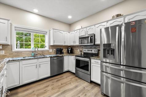 7039 Hartington Place Indianapolis IN 46259