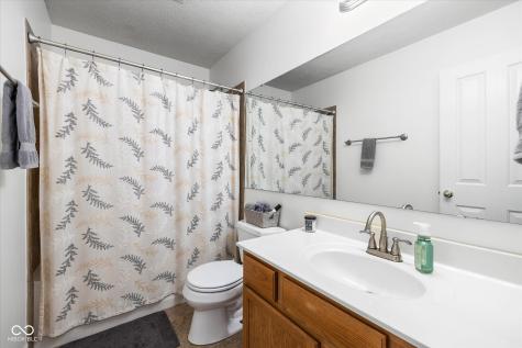 7039 Hartington Place Indianapolis IN 46259