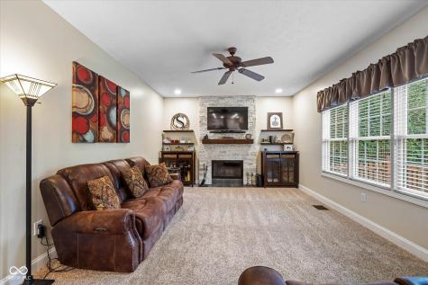7039 Hartington Place Indianapolis IN 46259