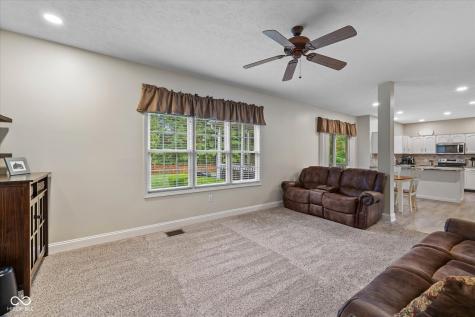 7039 Hartington Place Indianapolis IN 46259