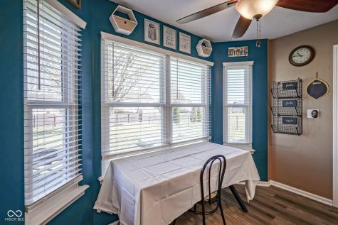 10212 Ironway Drive Indianapolis IN 46239