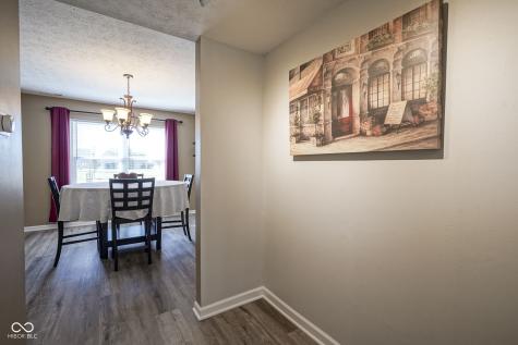 10212 Ironway Drive Indianapolis IN 46239