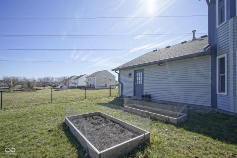 10212 Ironway Drive Indianapolis IN 46239
