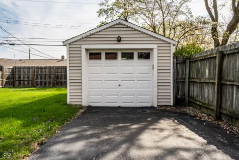 6107 Burlington Avenue Indianapolis IN 46220