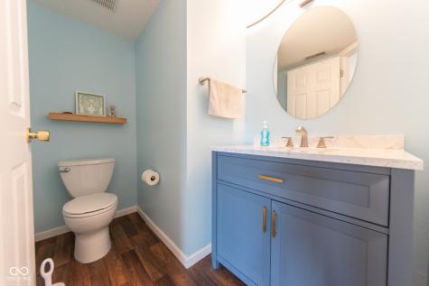 3244 Rolling Hill Drive Columbus IN 47201