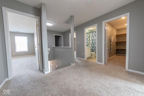 3244 Rolling Hill Drive Columbus IN 47201