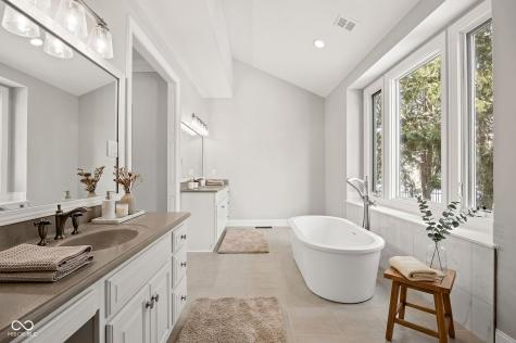 4904 Deer Ridge Drive S Carmel IN 46033