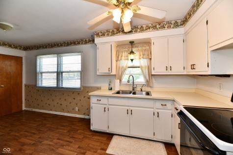 20 E North Street New Palestine IN 46163