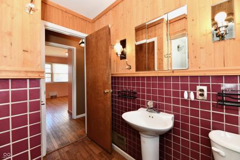20 E North Street New Palestine IN 46163