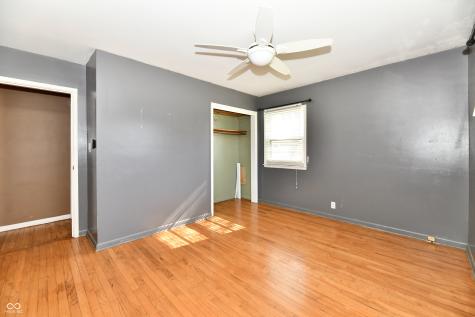 20 E North Street New Palestine IN 46163