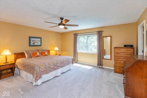 8217 Castle Drive Indianapolis IN 46256