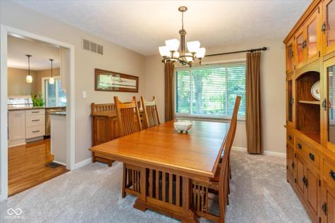 8217 Castle Drive Indianapolis IN 46256