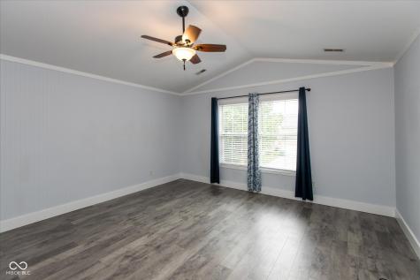 7121 Parklake Place Indianapolis IN 46217
