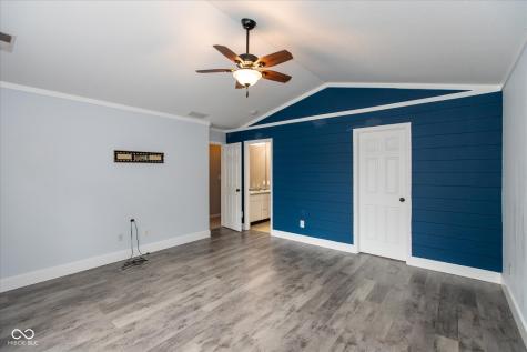 7121 Parklake Place Indianapolis IN 46217