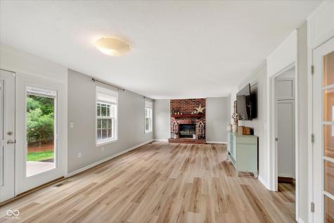 8365 Glen Highlands Drive Indianapolis IN 46236