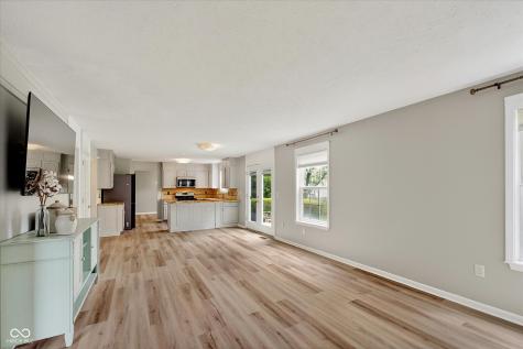 8365 Glen Highlands Drive Indianapolis IN 46236
