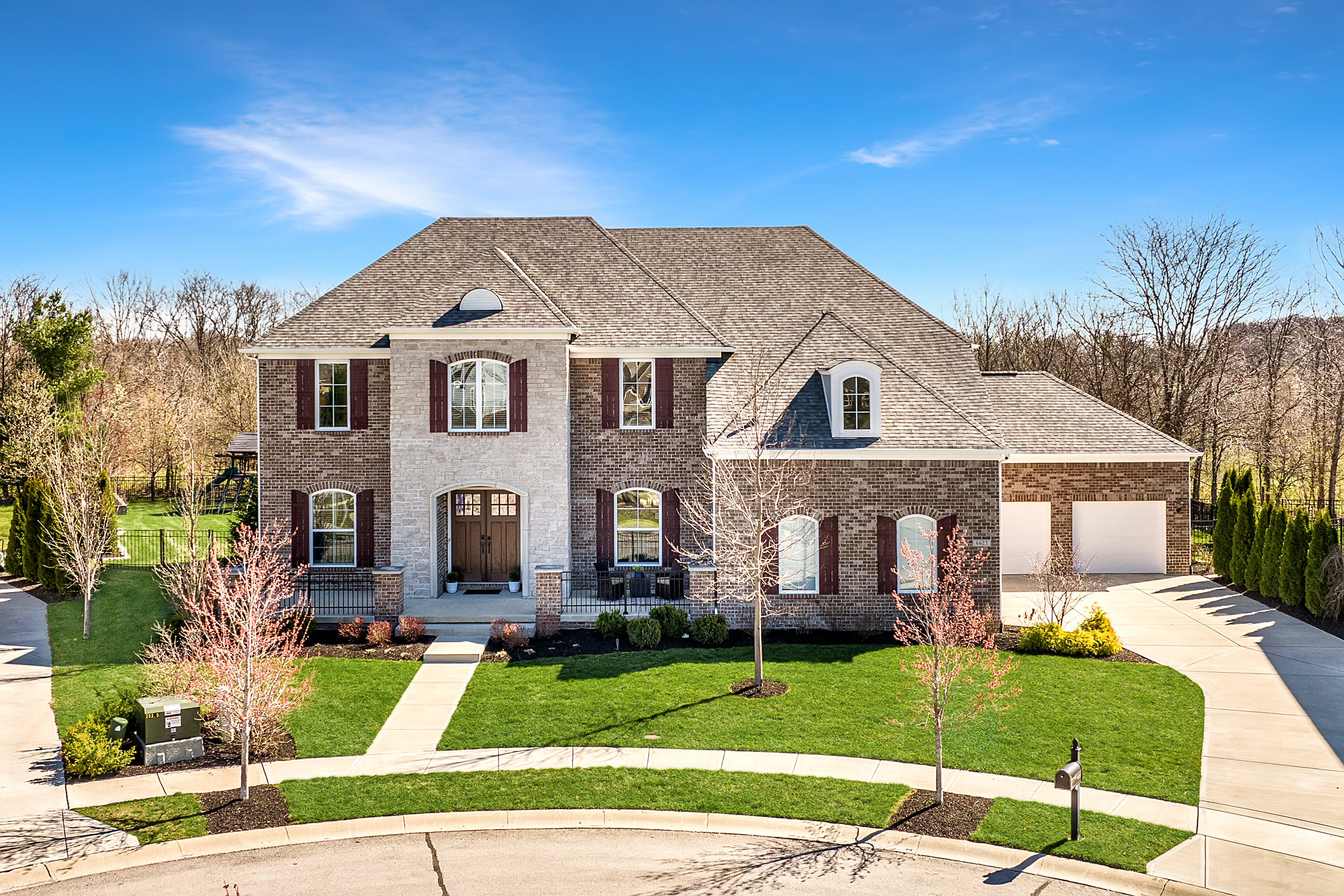 6623 E Deerfield Court Zionsville IN 46077