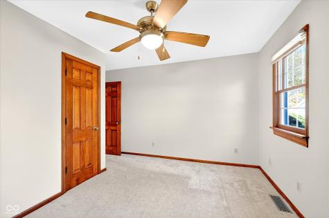 4551 N 225 E Whiteland IN 46184