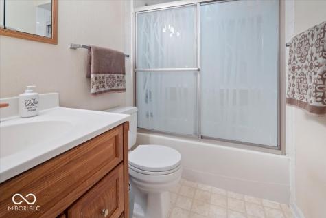 7 Sleepy Hollow Drive Westfield IN 46074