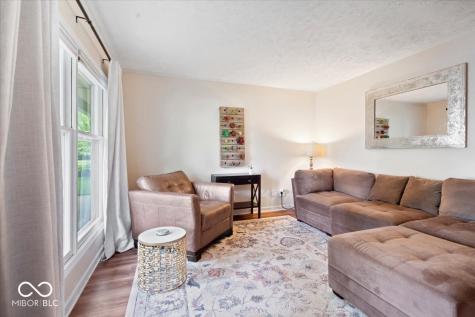 7 Sleepy Hollow Drive Westfield IN 46074