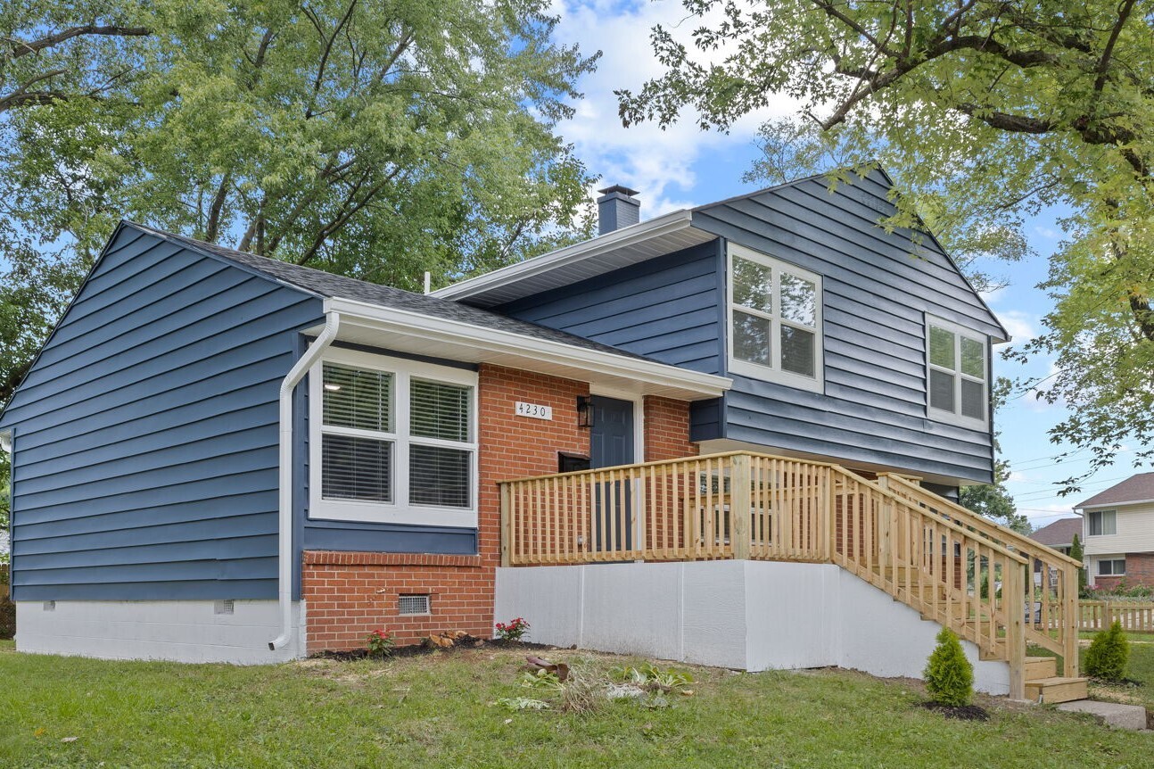 4230 43rd Court Indianapolis IN 46226