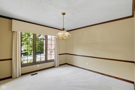 735 Sugarbush Drive Zionsville IN 46077