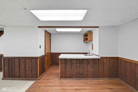 735 Sugarbush Drive Zionsville IN 46077