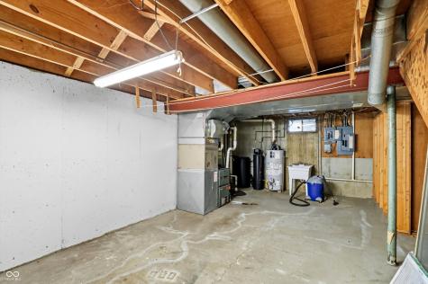 735 Sugarbush Drive Zionsville IN 46077