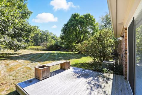 735 Sugarbush Drive Zionsville IN 46077